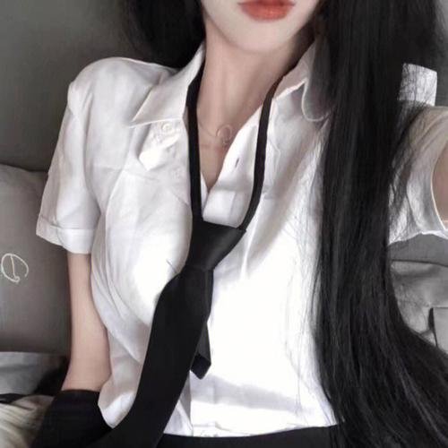 请和搞笑的我谈恋爱